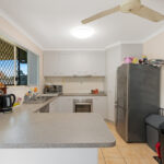 19 Gunsynd Way, POINT VERNON, QLD 4655 AUS