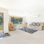 122A Esplanade, POINT VERNON, QLD 4655 AUS