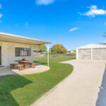 122A Esplanade, POINT VERNON, QLD 4655 AUS