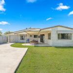 122A Esplanade, POINT VERNON, QLD 4655 AUS