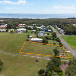 1 100 Castles Road North, CRAIGNISH, QLD 4655 AUS