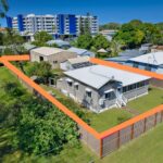 16 King Street, URANGAN, QLD 4655 AUS