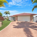 13 Durham Court, KAWUNGAN, QLD 4655 AUS