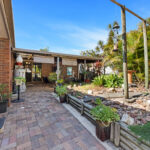 395 Boat Harbour Drive, SCARNESS, QLD 4655 AUS