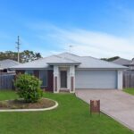 32 Seahaven Circuit, PIALBA, QLD 4655 AUS