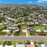 49 Bideford Street, TORQUAY, QLD 4655 AUS