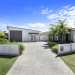 7 Wallace Court, URANGAN, QLD 4655 AUS