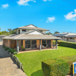 163 Esplanade, POINT VERNON, QLD 4655 AUS