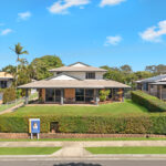 163 Esplanade, POINT VERNON, QLD 4655 AUS