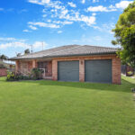 8 Pebble Court, TORQUAY, QLD 4655 AUS