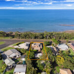 163 Esplanade, POINT VERNON, QLD 4655 AUS