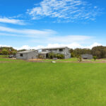 93 Mal Campbell Drive, CRAIGNISH, QLD 4655 AUS