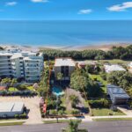 3/242 Esplanade, PIALBA, QLD 4655 AUS