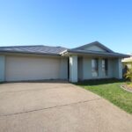 4 Parkhill Avenue, WONDUNNA, QLD 4655 AUS