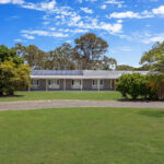 65 Wellington Crescent, WONDUNNA, QLD 4655 AUS