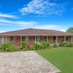 17 Hamilton Drive, CRAIGNISH, QLD 4655 AUS