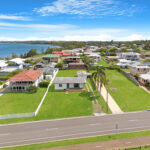 87 Esplanade, POINT VERNON, QLD 4655 AUS