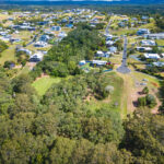 27 Edgewater Court, CRAIGNISH, QLD 4655 AUS