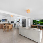 596 Esplanade, URANGAN, QLD 4655 AUS