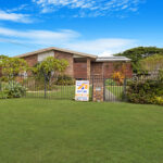 2 Owen Crescent, URANGAN, QLD 4655 AUS