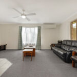 2 Owen Crescent, URANGAN, QLD 4655 AUS