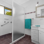 2 Owen Crescent, URANGAN, QLD 4655 AUS