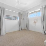 1/58-60 Stephenson Street, SCARNESS, QLD 4655 AUS