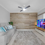 1/58-60 Stephenson Street, SCARNESS, QLD 4655 AUS