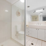 13/451 Esplanade, TORQUAY, QLD 4655 AUS