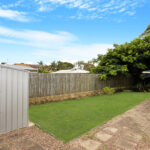 2/18 Scarborough Street, SCARNESS, QLD 4655 AUS