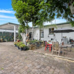 2/18 Scarborough Street, SCARNESS, QLD 4655 AUS