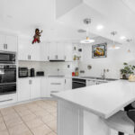 40 Bushlark Avenue, ELI WATERS, QLD 4655 AUS