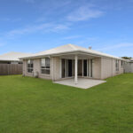 12 Yaringa Avenue, PIALBA, QLD 4655 AUS