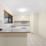 1 Kestrel Court, ELI WATERS, QLD 4655 AUS