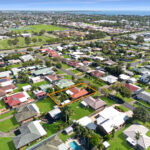 15 Vicki Parade, TORQUAY, QLD 4655 AUS
