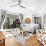 15 Vicki Parade, TORQUAY, QLD 4655 AUS
