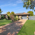 15 Vicki Parade, TORQUAY, QLD 4655 AUS