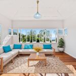 185 Esplanade, POINT VERNON, QLD 4655 AUS