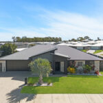 15 Oceanblue Boulevard, PIALBA, QLD 4655 AUS