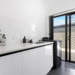 15 Oceanblue Boulevard, PIALBA, QLD 4655 AUS
