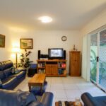 4/58 Stephenson Street, SCARNESS, QLD 4655 AUS