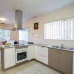 4/58 Stephenson Street, SCARNESS, QLD 4655 AUS