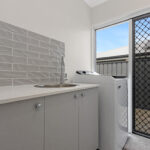 16 Watermelon Way, KAWUNGAN, QLD 4655 AUS