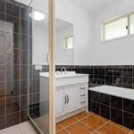 12 Shelley Street, SCARNESS, QLD 4655 AUS
