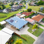 2/9 Isis Court, ELI WATERS, QLD 4655 AUS