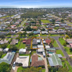 27 Vicki Parade, TORQUAY, QLD 4655 AUS