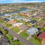 44 Lady Penrhyn Drive, ELI WATERS, QLD 4655 AUS
