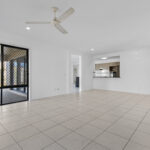 44 Lady Penrhyn Drive, ELI WATERS, QLD 4655 AUS