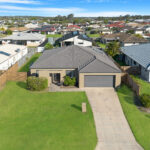 44 Lady Penrhyn Drive, ELI WATERS, QLD 4655 AUS