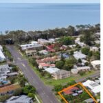 1 Cunningham Street, TORQUAY, QLD 4655 AUS